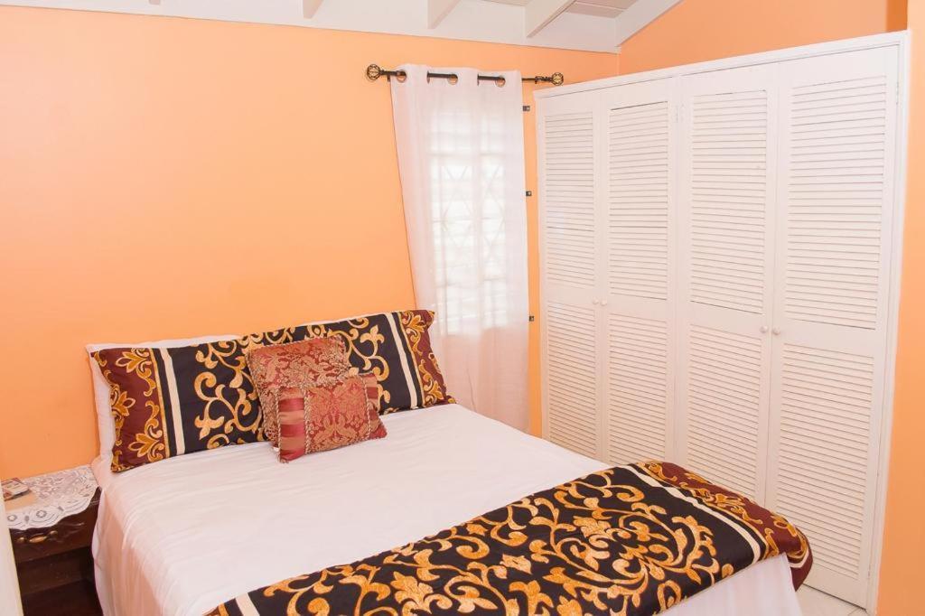 Perfect Vacation Villa มอนเทโกเบย์ ภายนอก รูปภาพ